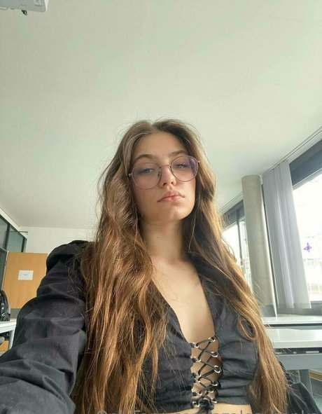 azalea banks exklusive pornostar bilder