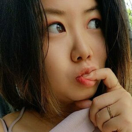 cutiehunny kunst nackte archiv