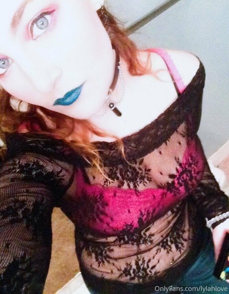 Lylah Love porno kunst bilder