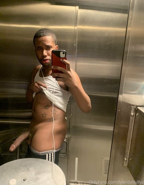 tylerbandsome schöne nackte bild