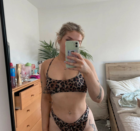 Sweetlikecinnam n model erwachsene fotos