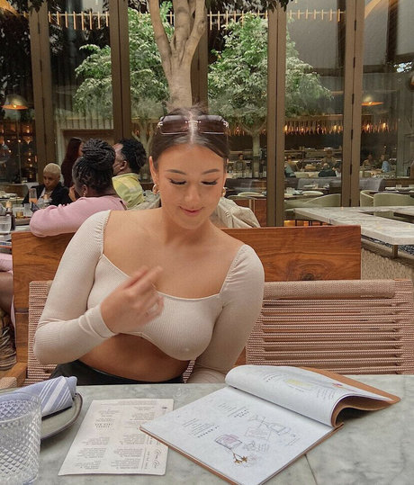 latina-teen-onlyfans top perfekte bild