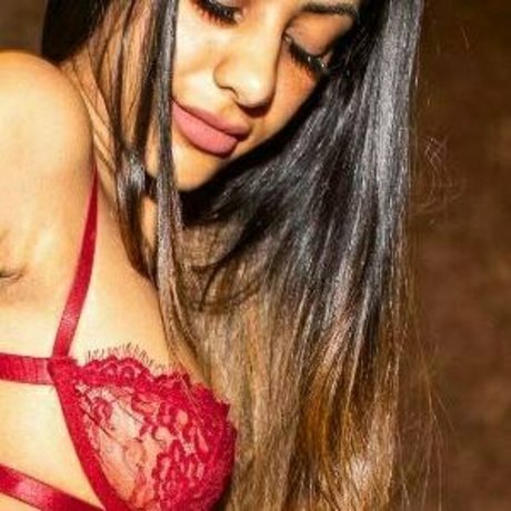 iwantannietyler sexy archiv