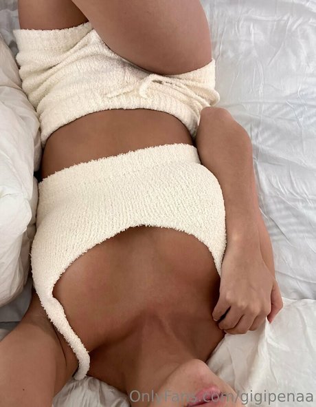 gigipenaa sexy exklusive galerien