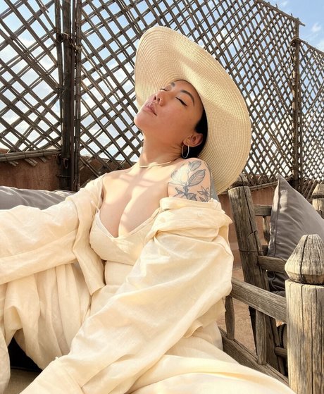 Ravenna Tran kostenlose erotische bilder