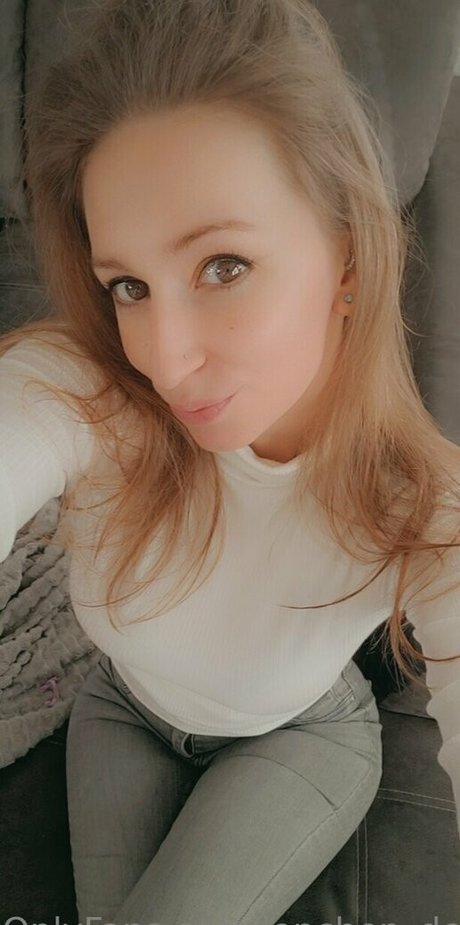 vollbusige rothaarige onlyfans porno akt bilder