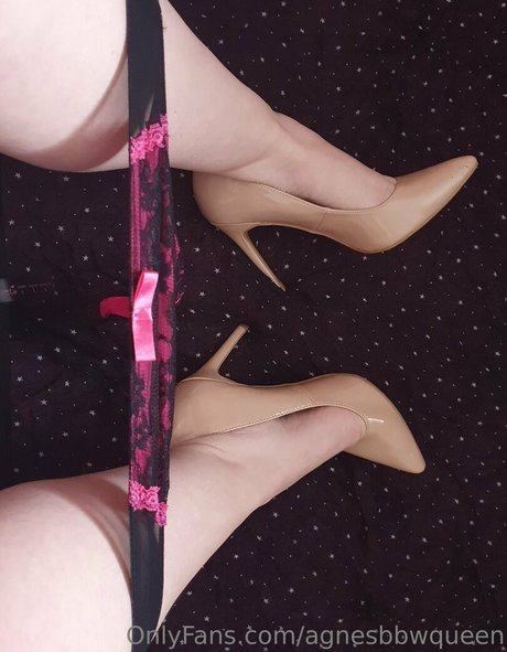 agnesbbwqueen pornostar schöne foto