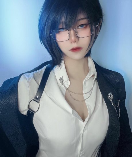 Aveline Tetsuya erwachsene kostenlose galerie