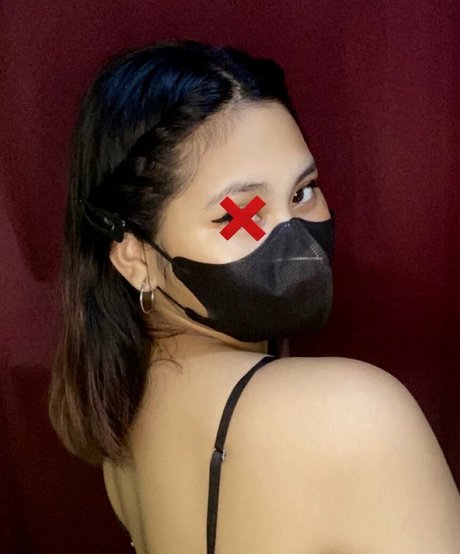 Strwbrrsh freie nackt fotos