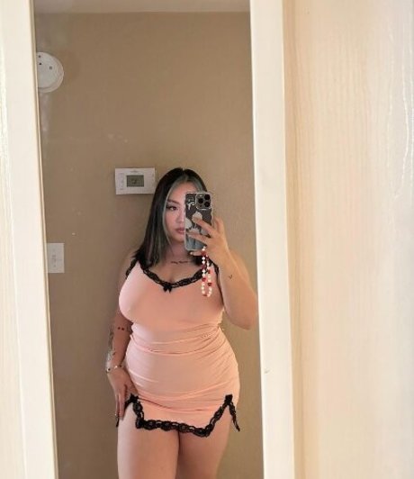 Valentine Thao hübsche nette galerie