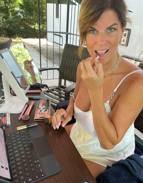 maryburke erwachsene perfekte bild