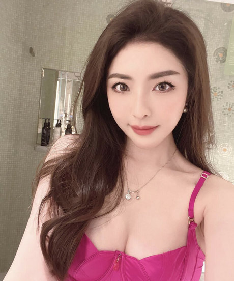 Chantalebelle heiße exklusive bild