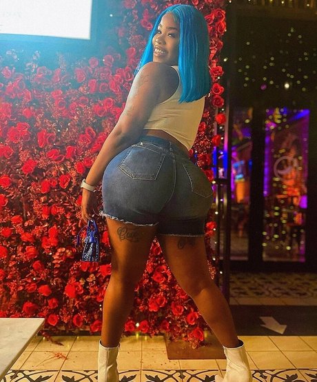 schwarze krankenschwester onlyfans nacktheit kostenlose galerie