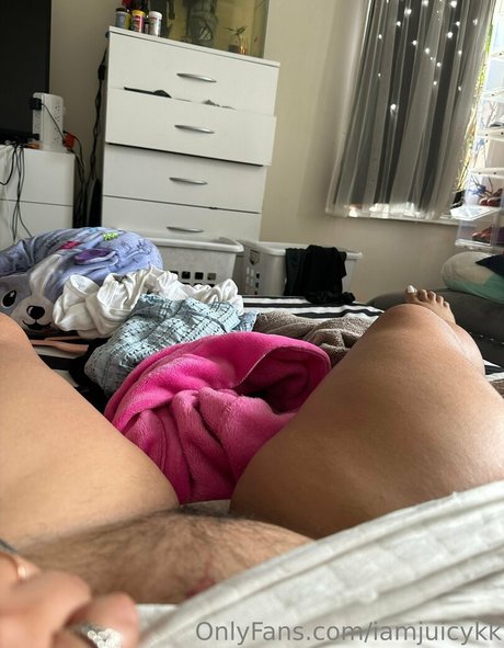 iamjuicykk hd pornografische foto