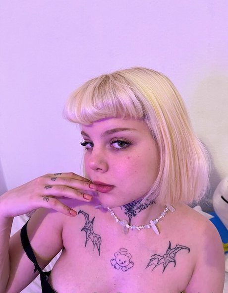 aliyahalya porno kunst galerien