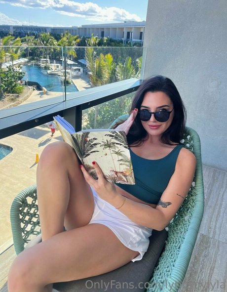 lyricsbylyla freie xxx fotos