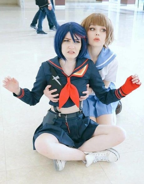 Anzujaamu perfekte heiße fotos