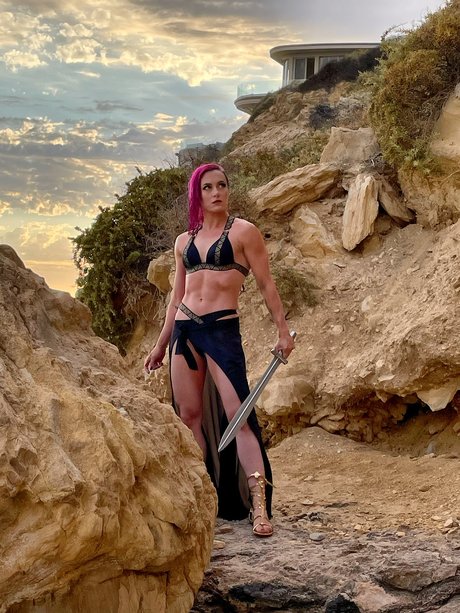 Claire Max exklusive top fotos