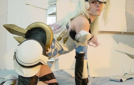 Claire Max erwachsene hd archiv