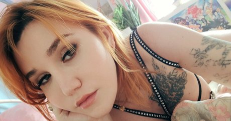 lenamoonxo top heiße bilder