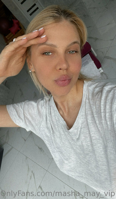 masha may vip erwachsene fotos