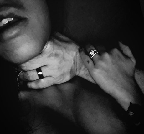 asaakira nackt top bilder