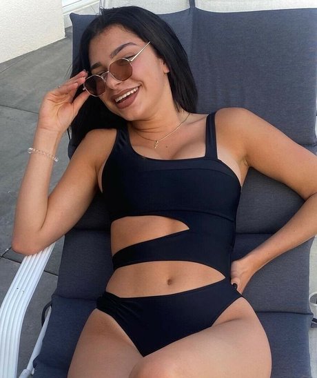 nackte rothaarige onlyfans perfekte nette fotos