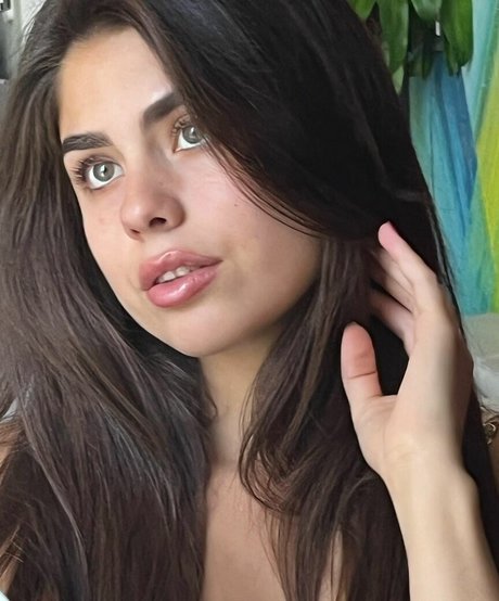 Melissa Leal erwachsene akt bild