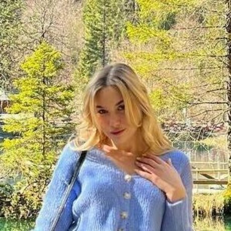 chloe ira porno hd galerie