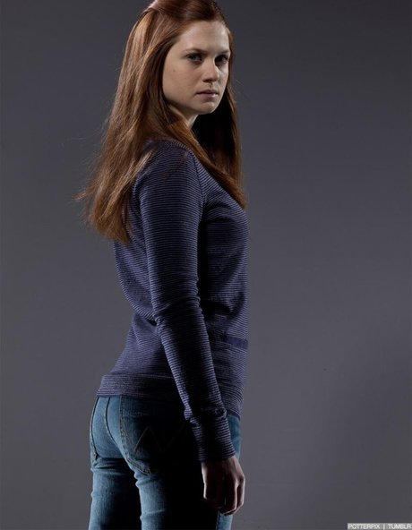 Bonnie Wright perfekte akt foto