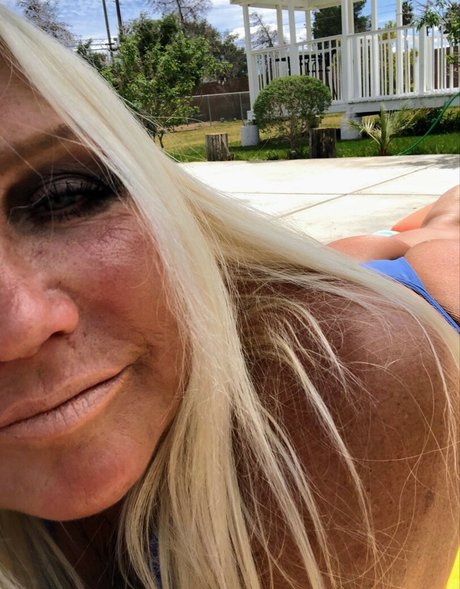 Linda Claridge schauspielerin perfekte foto