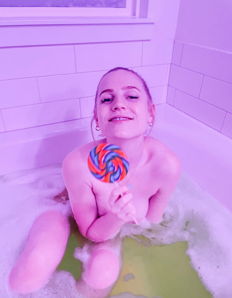 violet walker66 free pornostar hübsche fotos