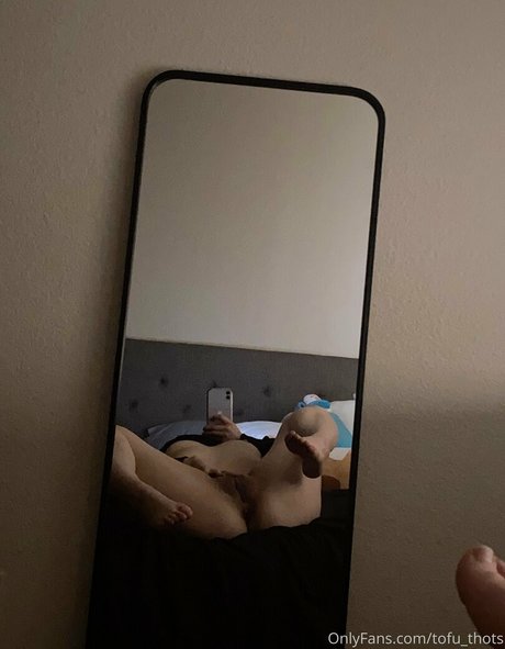 tofu thots erotische nackt bild
