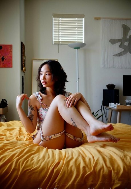 lilsojubomb nackt hd bilder