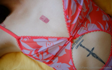 lilsojubomb freie sexy galerien