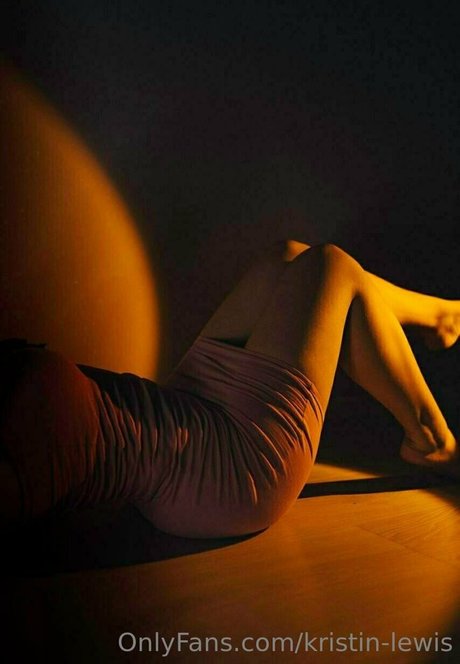 kristin lewis porno xxx foto