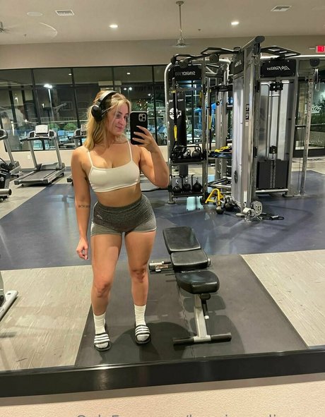 männlicher pornostar onlyfans sexy heiße foto