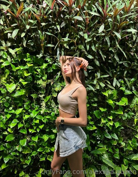 alexxxa queen model schöne bilder