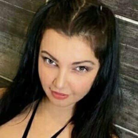 bloodymaryy schöne nackte galerien