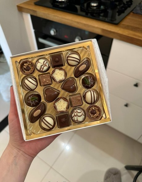 bloodymaryy erwachsene hübsche fotos