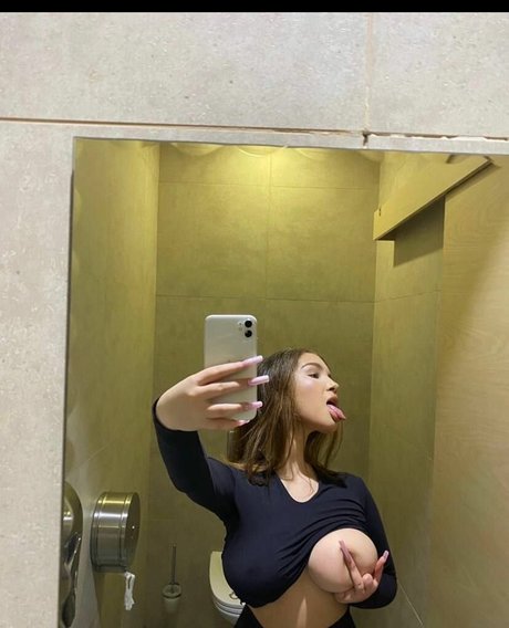 Nika Arven exklusive nette archiv