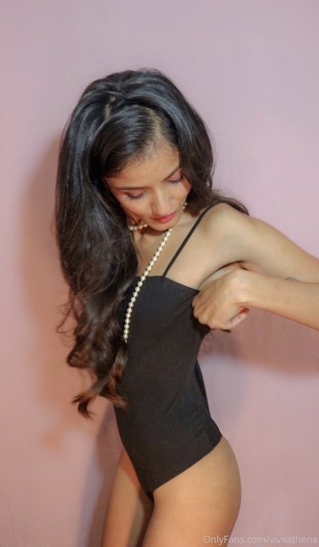 betrügende hotwife onlyfans kunst akt foto