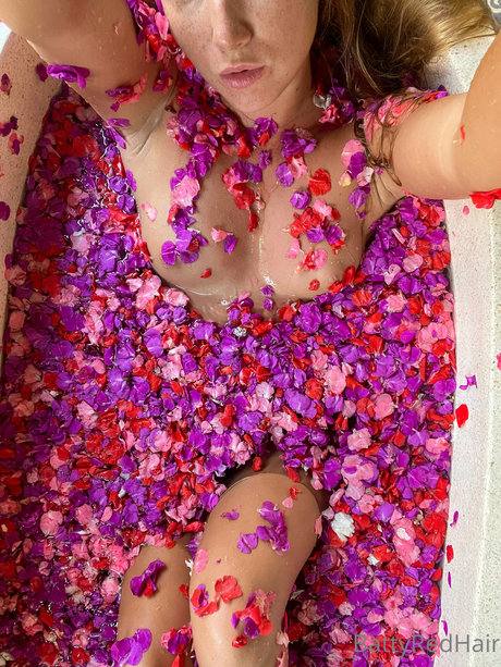 batty red hair hd galerien