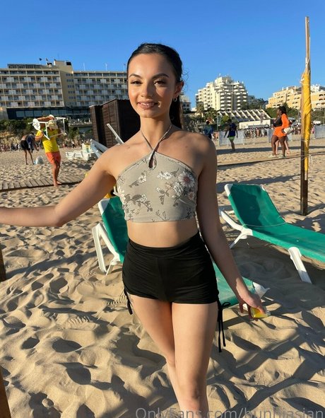 bunniasian kostenlose pornostar bild