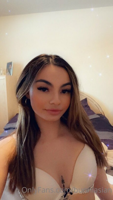 bunniasian model schöne bild