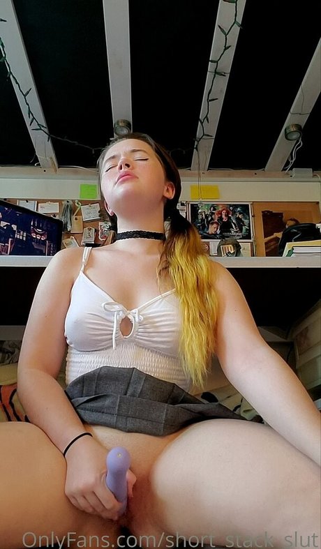 Short Stack Slut schauspielerin schöne foto