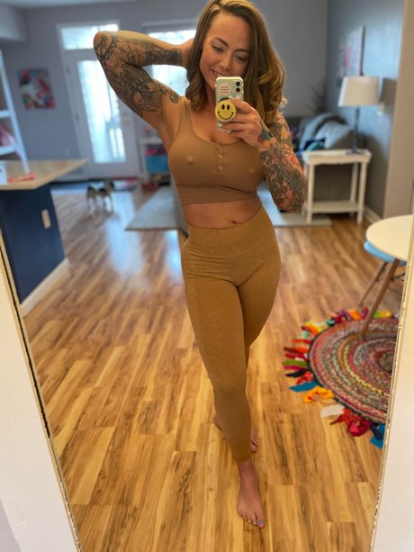 Miss Lindsay Q heiße nackt bilder