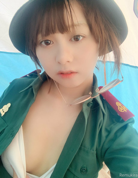 Remukira_ sexy pornostar foto