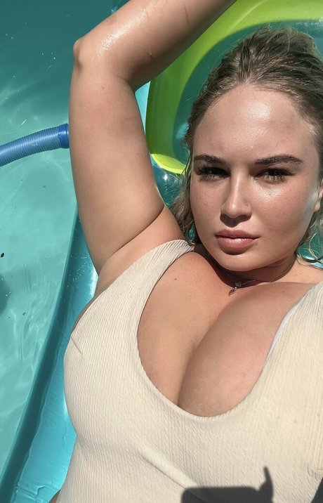 Bbydollgoddess erwachsene nackt fotos