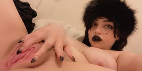 Queen Nephilim nackt hübsche foto